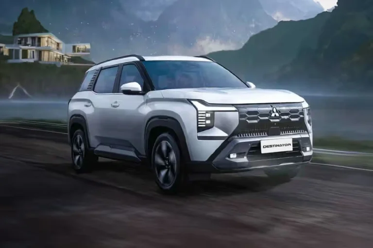 mitsubishi-destinator-front-angle-low-view-8808631-ezgif.com-png-to-webp-converter
