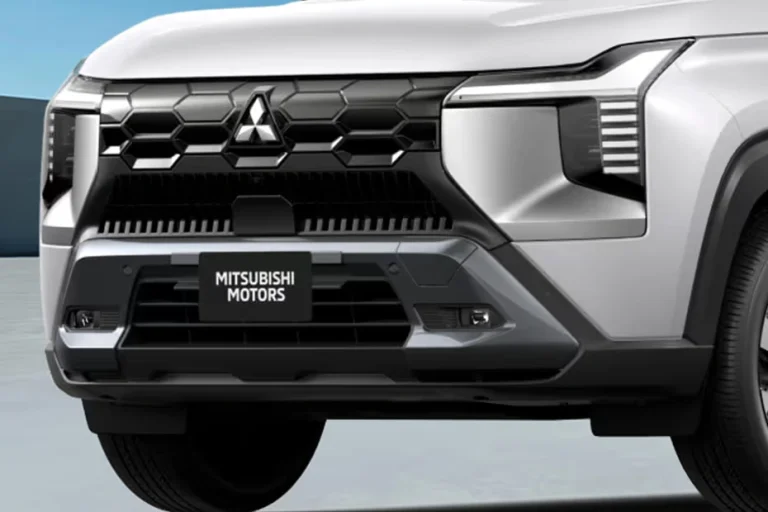 mitsubishi-destinator-grille-view-404268-ezgif.com-png-to-webp-converter